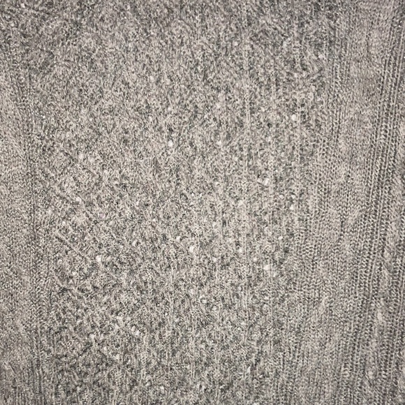 Maurice’s Juniors Green High-Lo Sweater - Picture 2 of 3